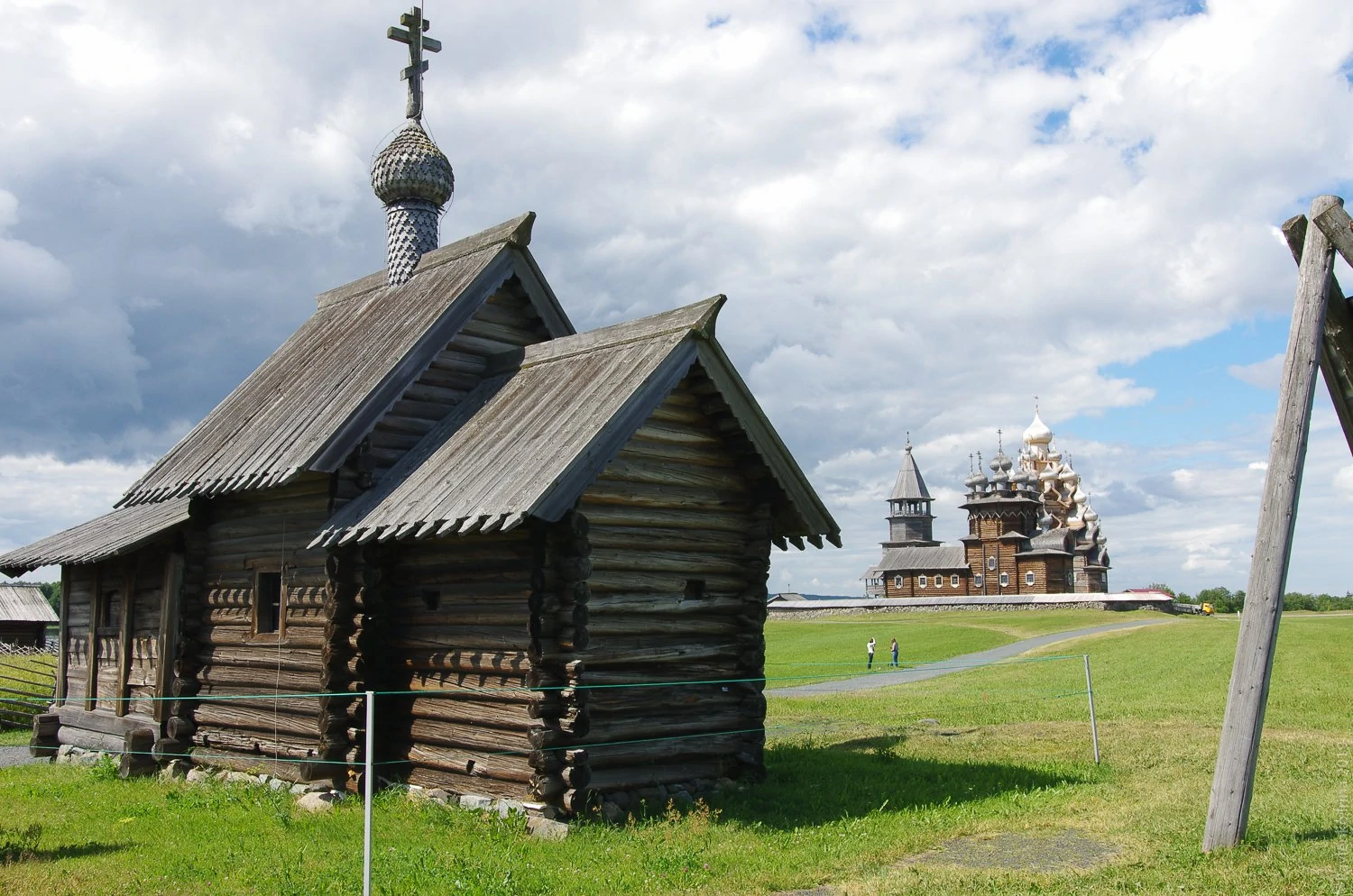 Церковь Воскрешения Лазаря -1.jpg
