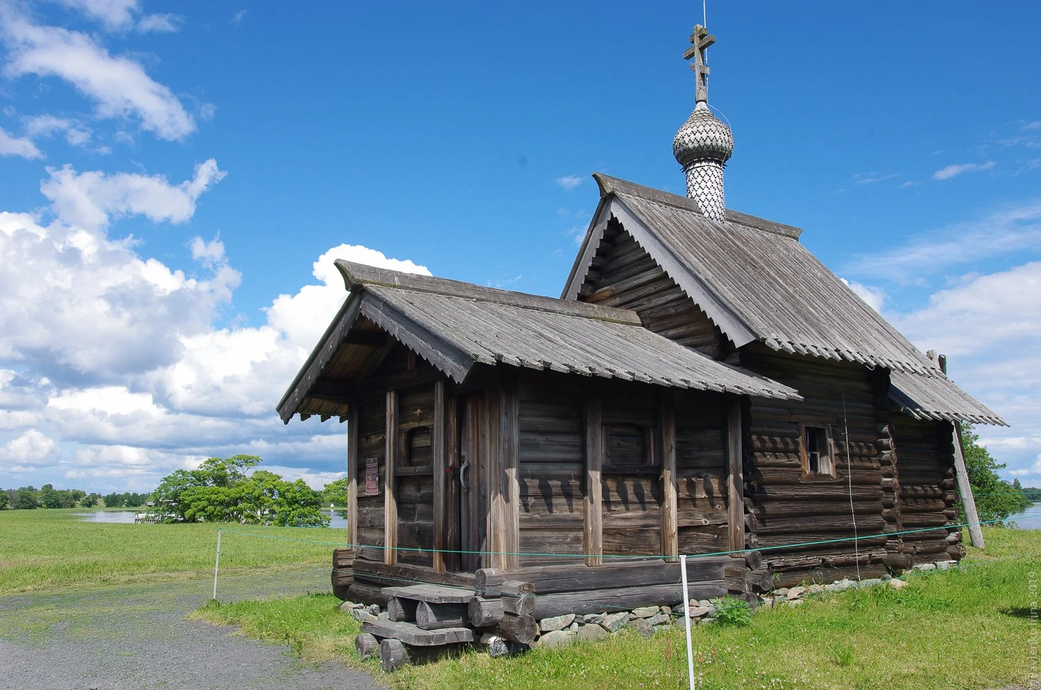 Церковь Воскрешения Лазаря -1-2.jpg