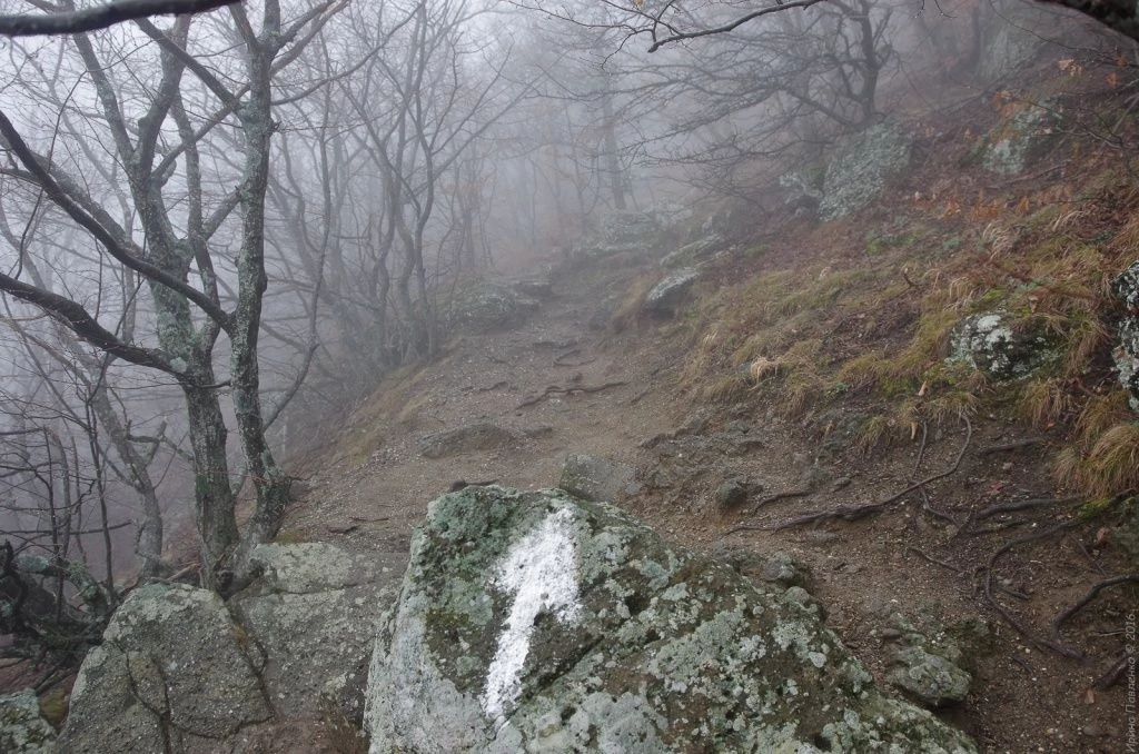 Демерджи, стрелки на тропе Демерджи, стрелки на тропе