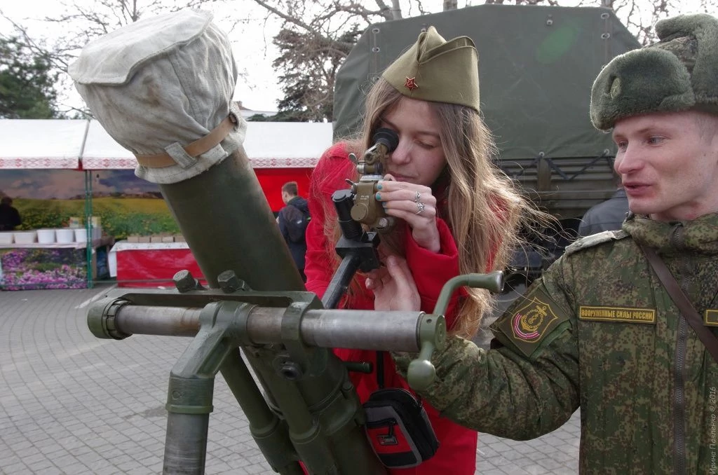 Севастополь. Военные.jpg Севастополь. Военные.jpg
