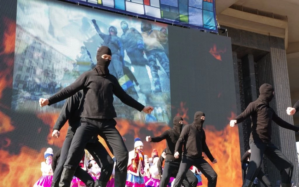 Крым вернулся домой-11.jpg