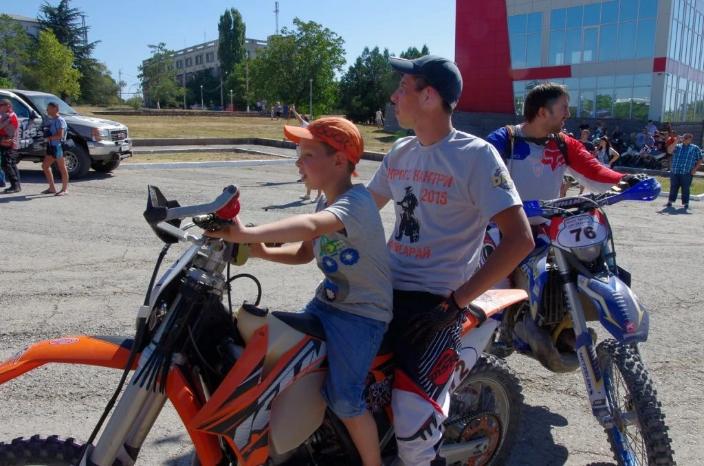 Кросс-кантри 2015 Бахчисарай Осень ДОСААФ-1-15.jpg