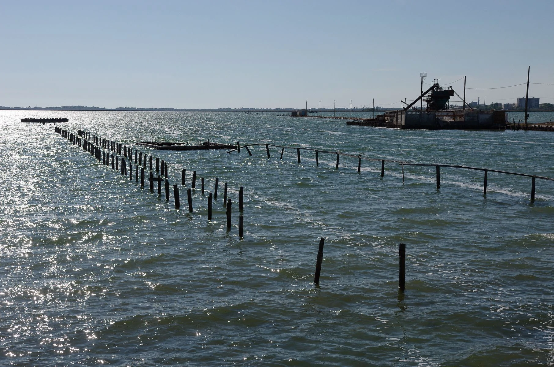 Майская прогулка по городу Саки, лечебные грязи, парк, водолечебница