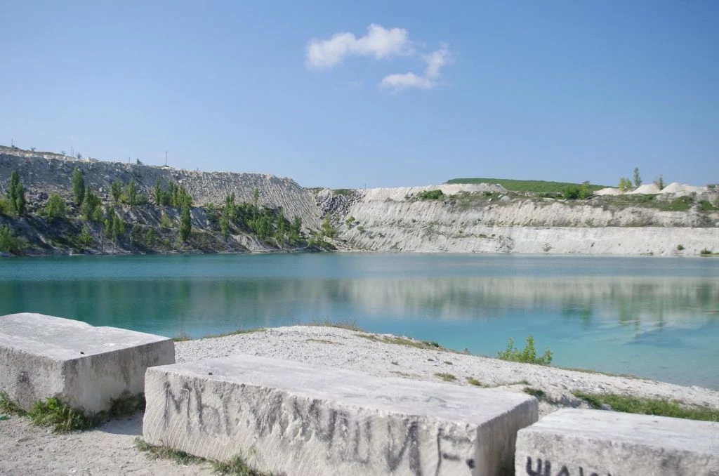 Марсианское озеро.jpg Марсианское озеро.jpg