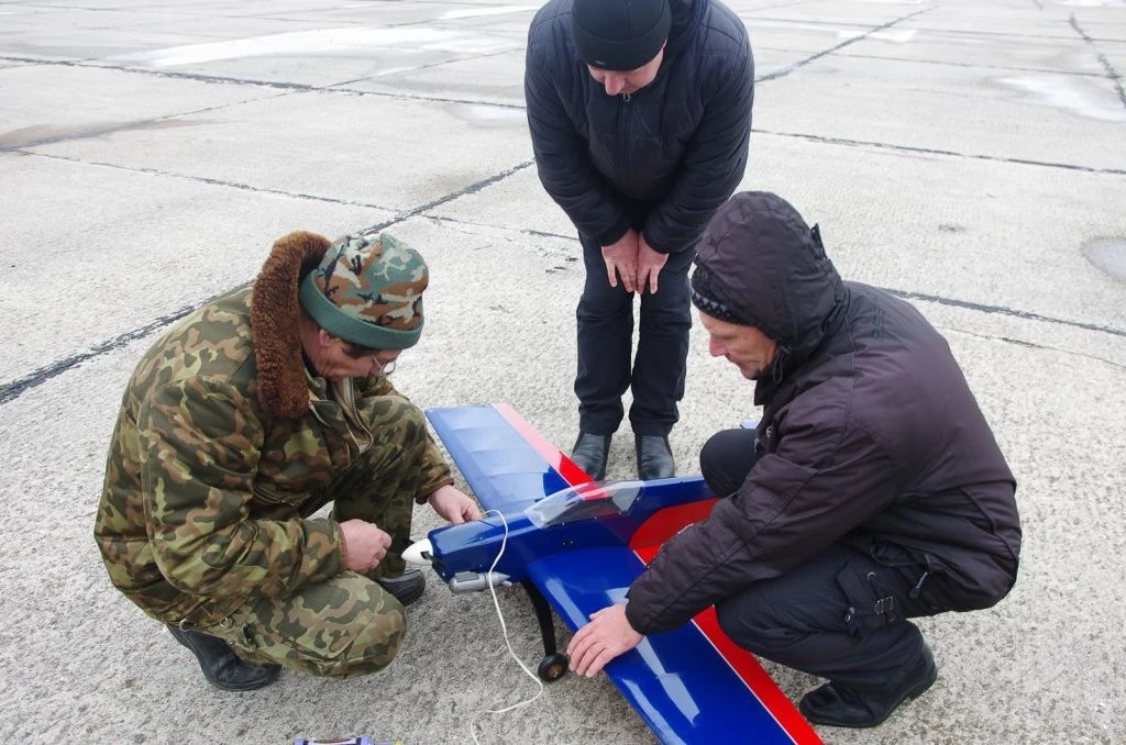 Авиамоделисты-27.jpg Авиамоделисты-27.jpg