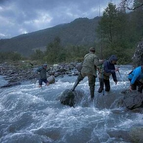 К Черной воде 