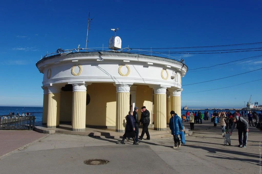 Феодосия, набережная, ротонда