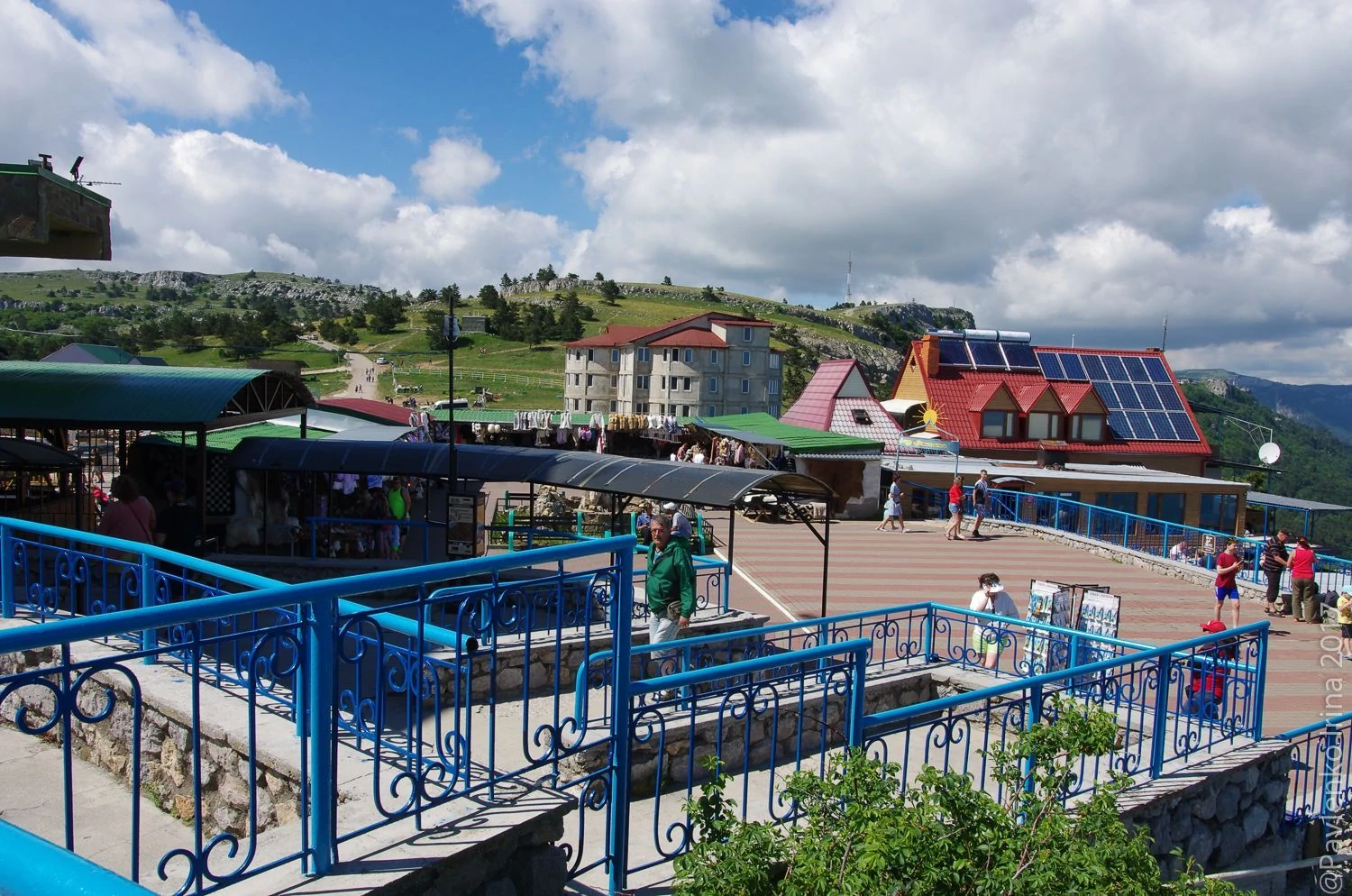 Ай-Петри вид на палато.jpg Ай-Петри вид на палато.jpg