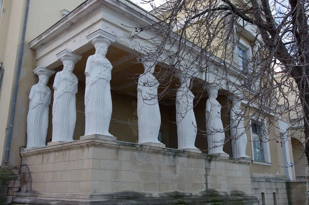 Феодосия. Дача Милос