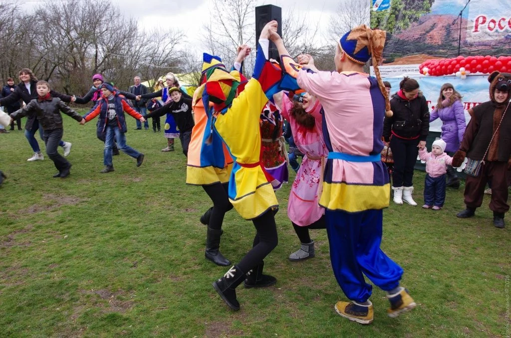 Масленница Красные пещеры Крым 2016-26.jpg