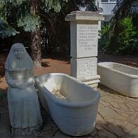 Мраморные ванны 