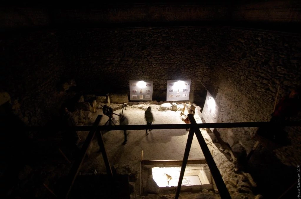 Мавозолей Скилура, ночная экскурсия