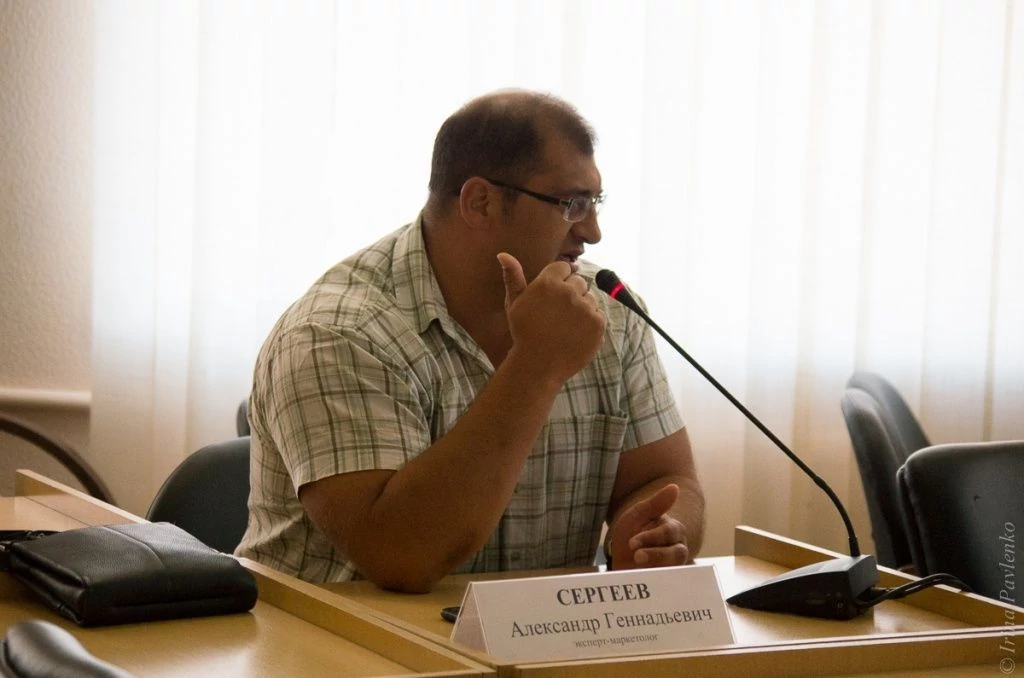 Блогер "Эха москвы" Александр Горный