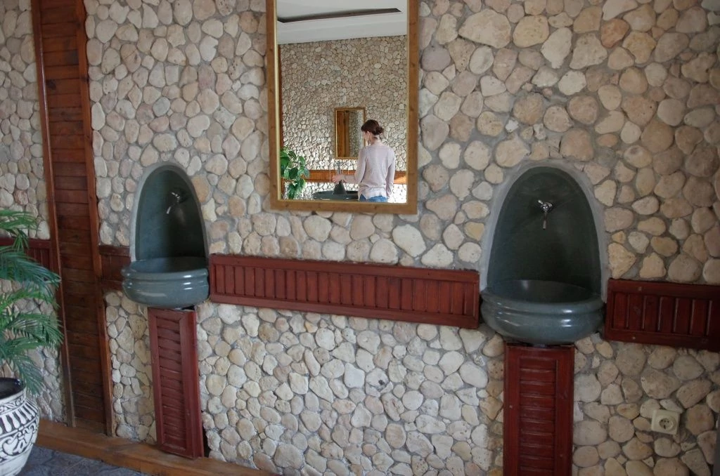 Бювет. Сакский военный санаторий им. Пирогова Бювет. Сакский военный санаторий им. Пирогова