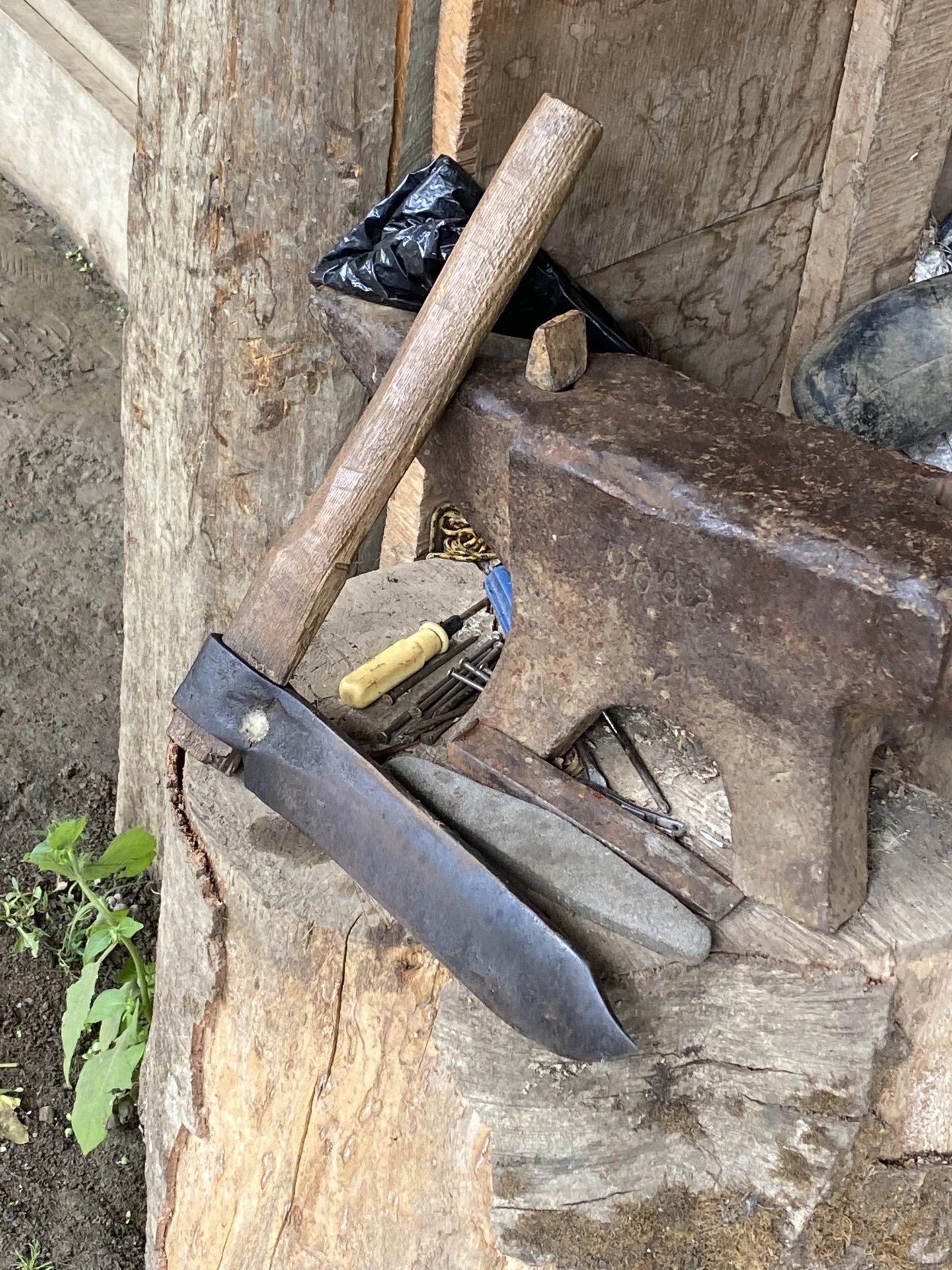 нож для крыши.jpg нож для крыши.jpg