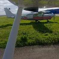Cessna над Петергофом
