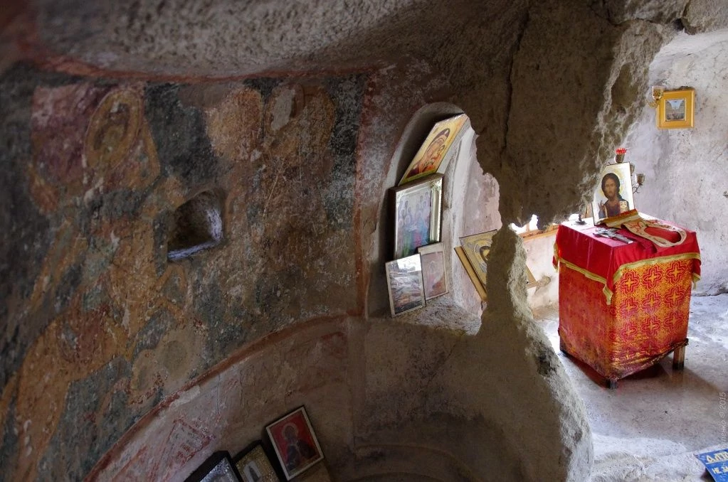 Храм Трех Всадников