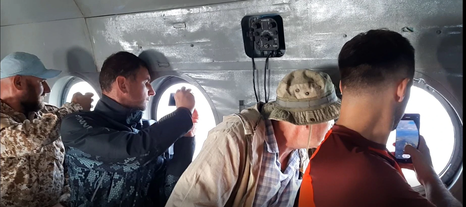 На вертолете.JPG На вертолете.JPG