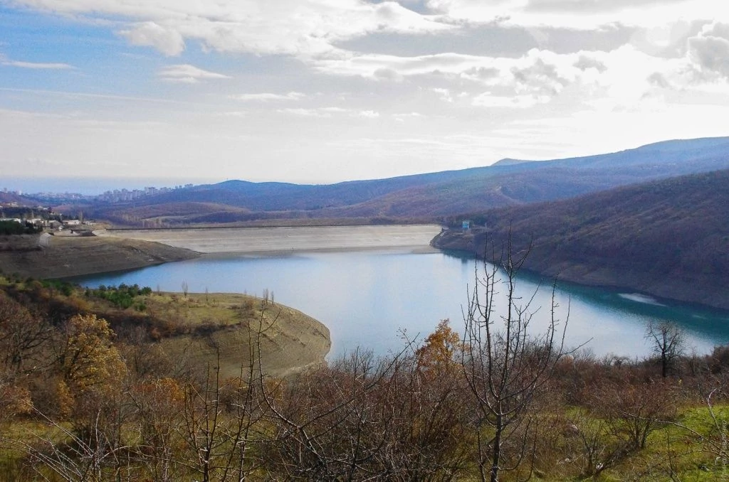 Изобильное, водохранилище.jpg Изобильное, водохранилище.jpg