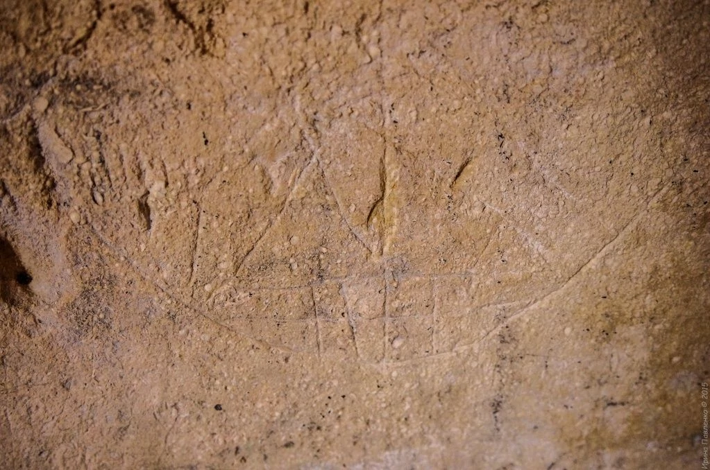 Лодка в Храме Трех Всадников