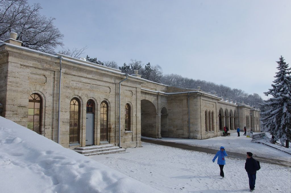 Пятигорск, Академическая галерея зимой