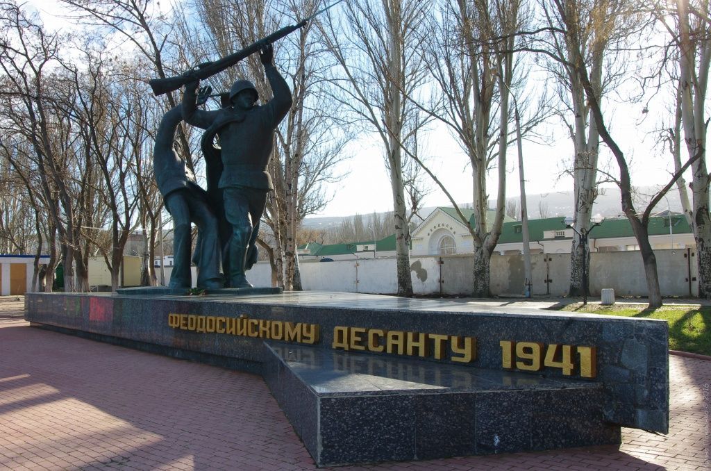 Памятник воинам героического Керченско-Феодосийского десанта